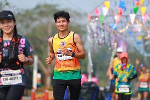 BIB: 410, 40312
                            <button type="button" onclick="openModal(9927757)" class="btn btn-primary btn-sm float-right btn-popup" data-toggle="modal" data-target=".modal-high-quality">
                        <i class="fas fa-shopping-cart"></i> Add to Cart
                    </button>
                                            <button type="button" onclick="isThisMe(9927757, true)" class="btn btn-success btn-sm float-right btn-popup btn-isme hidden" data-toggle="tooltip" data-placement="bottom" title="นี่คือรูปของคุณใช่ไหม คลิกที่นี่เพื่อเอาเข้าอัลบั้ม">
                        <i class="fas fa-plus"></i> Add to album
                    </button>
                    <button type="button" onclick="isThisMe(9927757, false)" class="btn btn-warning btn-sm float-right btn-popup btn-isnotme hidden">
                        <i class="fas fa-ban"></i> Remove from album
                    </button>